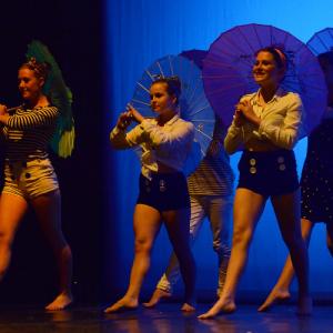 Fotografía de Conservatorio de danza: Talleres de Danza Contemporánea - Conservatorio de Danza