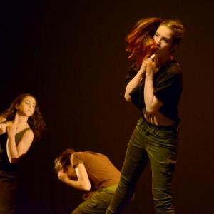 Fotografía de Conservatorio de danza: Talleres de Danza Contemporánea - Conservatorio de Danza