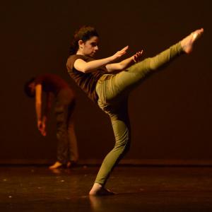 Fotografía de Conservatorio de danza: Talleres de Danza Contemporánea - Conservatorio de Danza