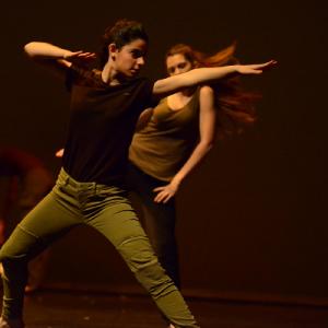 Fotografía de Conservatorio de danza: Talleres de Danza Contemporánea - Conservatorio de Danza