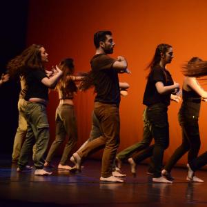 Fotografía de Conservatorio de danza: Talleres de Danza Contemporánea - Conservatorio de Danza