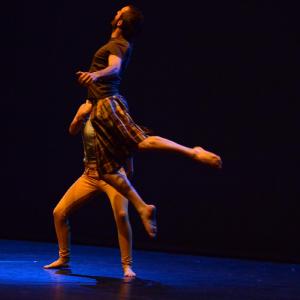 Fotografía de Conservatorio de danza: Talleres de Danza Contemporánea - Conservatorio de Danza