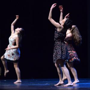 Fotografía de Conservatorio de danza: Talleres de Danza Contemporánea - Conservatorio de Danza