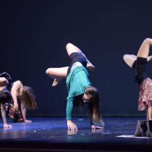Fotografía de Conservatorio de danza: Talleres de Danza Contemporánea - Conservatorio de Danza