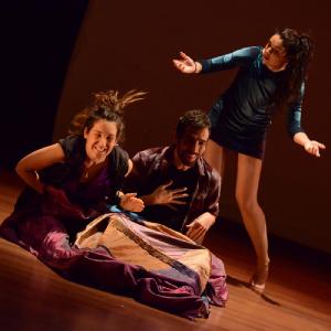 Fotografía de Multidanza y Grupo de Danza de la UGR: Interlunio - 4x4 Multidanza