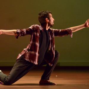 Fotografía de Multidanza y Grupo de Danza de la UGR: Interlunio - 4x4 Multidanza