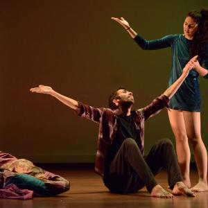 Fotografía de Multidanza y Grupo de Danza de la UGR: Interlunio - 4x4 Multidanza