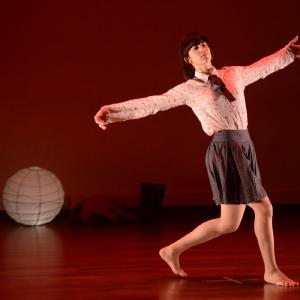 Fotografía de Multidanza y Grupo de Danza de la UGR: Interlunio - 4x4 Multidanza