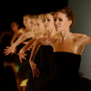 Fotografía de Fex 2014: Ángeles felices - Conservatorio de Danza