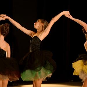 Fotografía de Fex 2014: Ángeles felices - Conservatorio de Danza