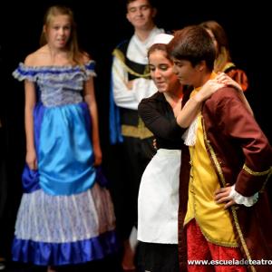 Fotografía de Amarillo Moliere - Escuela de Teatro de Granada