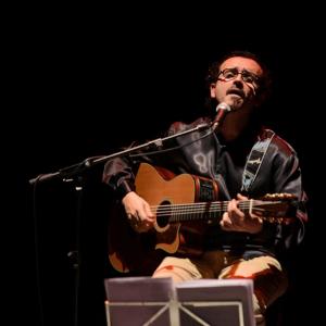 Fotografía de Juan Trova: Canciones para guitarra y banqueta - Juan Trova