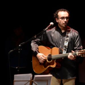 Fotografía de Juan Trova: Canciones para guitarra y banqueta - Juan Trova