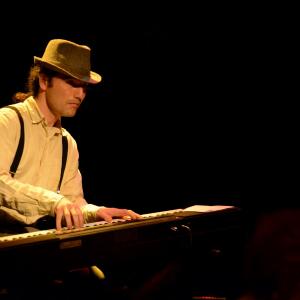 Fotografía de Sinki Duo y El Gran Dimitri - Sinkin Duo