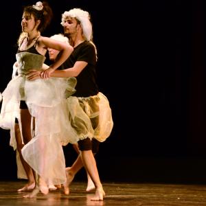 Fotografía de Conservatorio de Danza. Talleres 2013 de Danza Contemporánea - Conservatorio de Danza