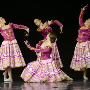 Fotografía de Muestra de Graduación en el Conservatorio de Danza - Conservatorio de Danza