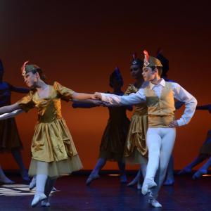 Fotografía de Conservatorio de Danza. Paquita en el Teatro Pablo Neruda de Peligros - Conservatorio de Danza