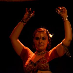 Fotografía de Hikari Danza: La danza de las palabras - Hikari