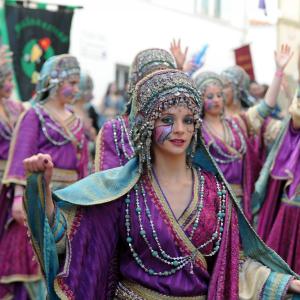 Fotografía de Desfiles de Moros y Cristianos en Cúllar - Comparsas de moros y cristianos de Cúllar