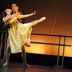 Fotografía de Conservatorio de Danza. Talleres Danza Clásica - Conservatorio de Danza