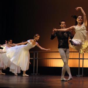 Fotografía de Conservatorio de Danza. Talleres Danza Clásica - Conservatorio de Danza