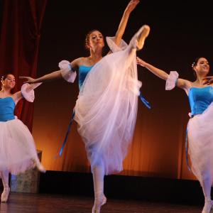 Fotografía de Conservatorio de Danza. Talleres Danza Clásica - Conservatorio de Danza