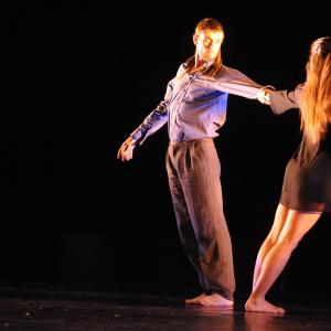Fotografía de Conservatorio de Danza. Talleres Danza Contemporánea - Conservatorio de Danza