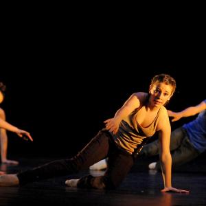 Fotografía de Conservatorio de Danza. Talleres Danza Contemporánea - Conservatorio de Danza