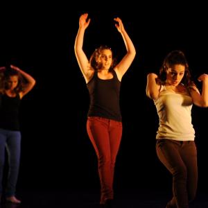 Fotografía de Conservatorio de Danza. Talleres Danza Contemporánea - Conservatorio de Danza