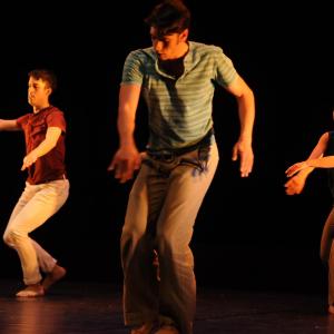 Fotografía de Conservatorio de Danza. Talleres Danza Contemporánea - Conservatorio de Danza