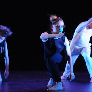 Fotografía de Conservatorio de Danza. Talleres Danza Contemporánea - Conservatorio de Danza
