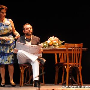 Fotografía de Escuela de Teatro de Granada: Esperando la carroza - Escuela de Teatro de Granada