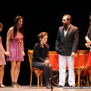 Fotografía de Escuela de Teatro de Granada: Esperando la carroza - Escuela de Teatro de Granada