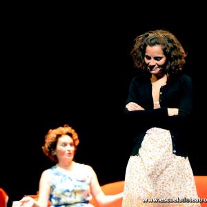 Fotografía de Escuela de Teatro de Granada: Esperando la carroza - Escuela de Teatro de Granada