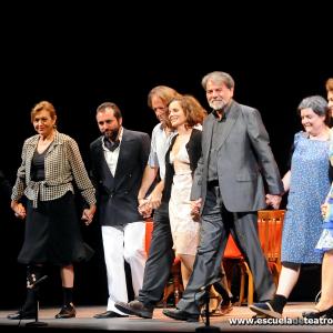Fotografía de Escuela de Teatro de Granada: Esperando la carroza - Escuela de Teatro de Granada