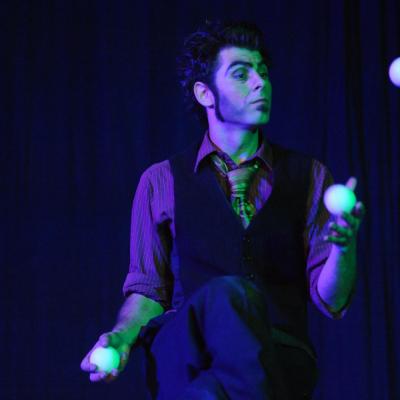 Fotografía de Cabaret 'KHRONOS' en  Estreyarte  - Estreyarte