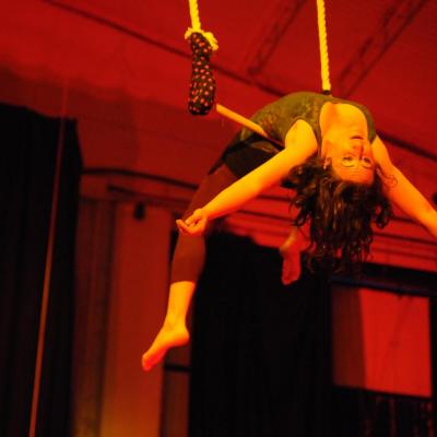 Fotografía de Cabaret 'KHRONOS' en  Estreyarte  - Estreyarte