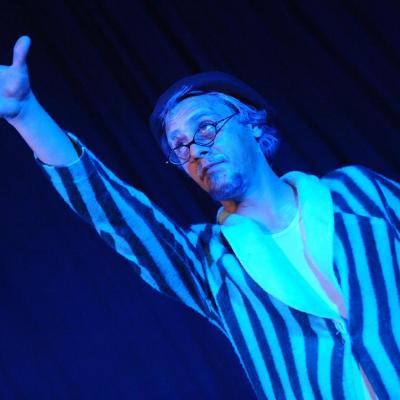 Fotografía de Cabaret 'KHRONOS' en  Estreyarte  - Estreyarte