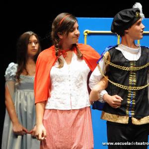 Fotografía de Escuela de Teatro de Granada: Cenicienta, o casi - Escuela de Teatro de Granada
