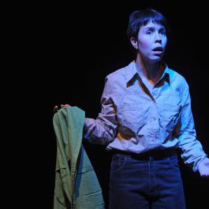 Fotografía de ¿Por qué John Lennon lleva falda? - La Palabra Teatro