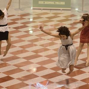Fotografía de Una de Danza  contemporánea - 