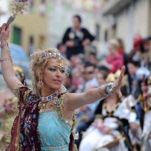 Fotografía de Desfiles de Moros y Cristianos (galería 2) - Comparsas de moros y cristianos de Cúllar
