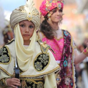 Fotografía de Desfiles de Moros y Cristianos (galería 2) - Comparsas de moros y cristianos de Cúllar