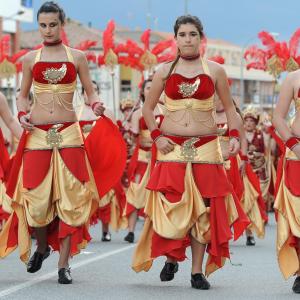 Fotografía de Desfiles de Moros y Cristianos (galería 2) - Comparsas de moros y cristianos de Cúllar
