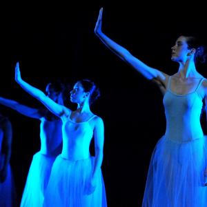 Fotografía de Conservatorio de Danza: Día Internacional de la danza 2 - Conservatorio de Danza