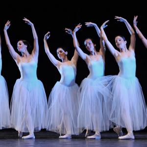 Fotografía de Conservatorio de Danza: Día Internacional de la danza 2 - Conservatorio de Danza