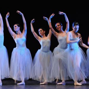 Fotografía de Conservatorio de Danza: Día Internacional de la danza 2 - Conservatorio de Danza