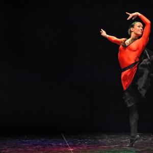 Fotografía de Asociación Tiempo Presente: Arcoiris de estilos - Grupo de Danza Tiempo Presente