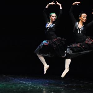 Fotografía de Asociación Tiempo Presente: Arcoiris de estilos - Grupo de Danza Tiempo Presente