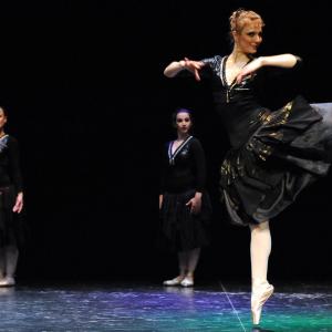 Fotografía de Asociación Tiempo Presente: Arcoiris de estilos - Grupo de Danza Tiempo Presente